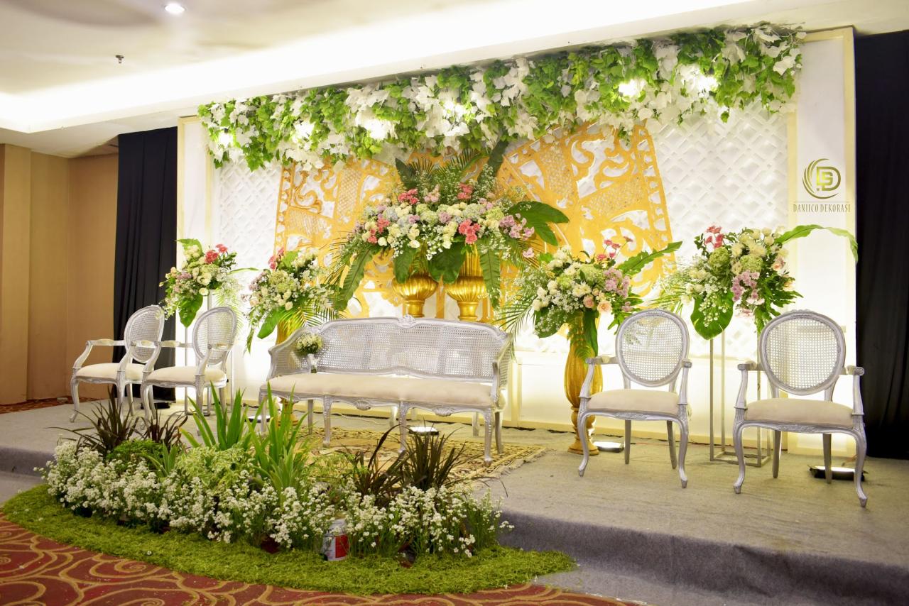 Dekorasi wedding simple elegan