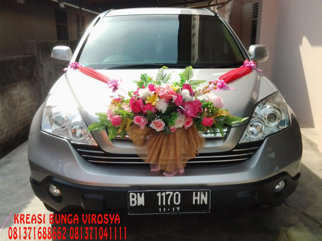 Contoh hiasan mobil pengantin